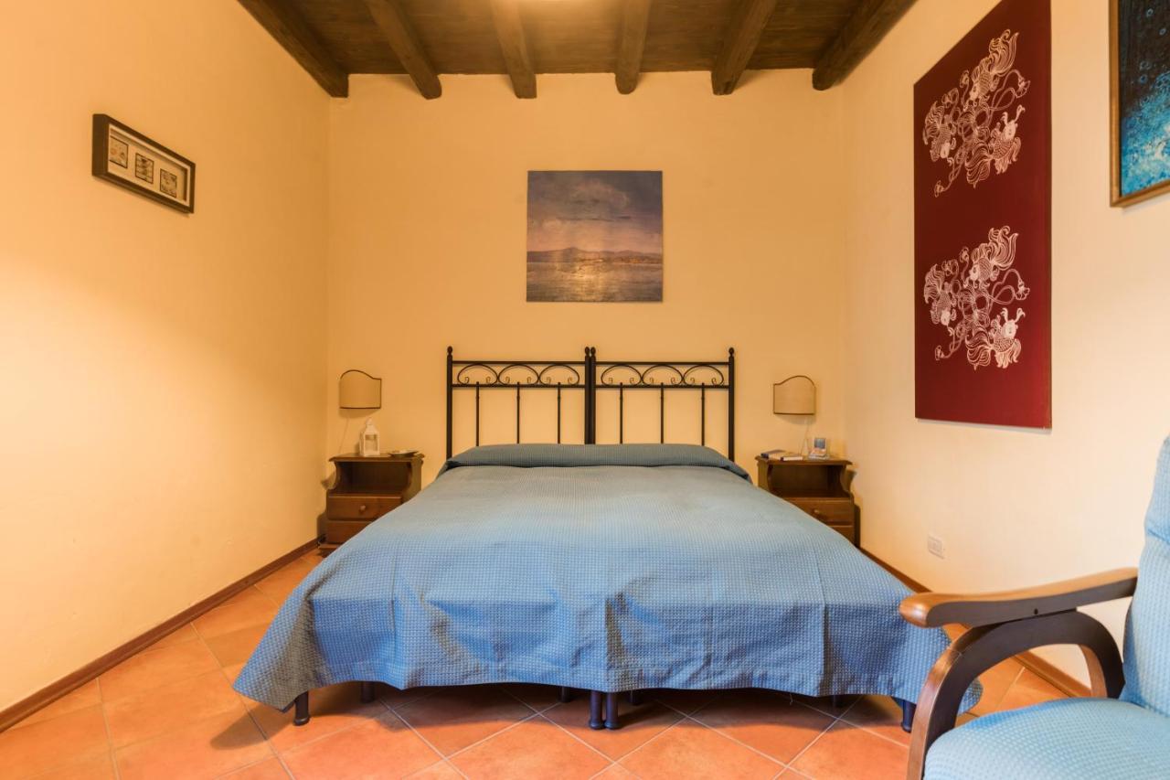 Le Case Di Sottovento Mola di Bari Bagian luar foto