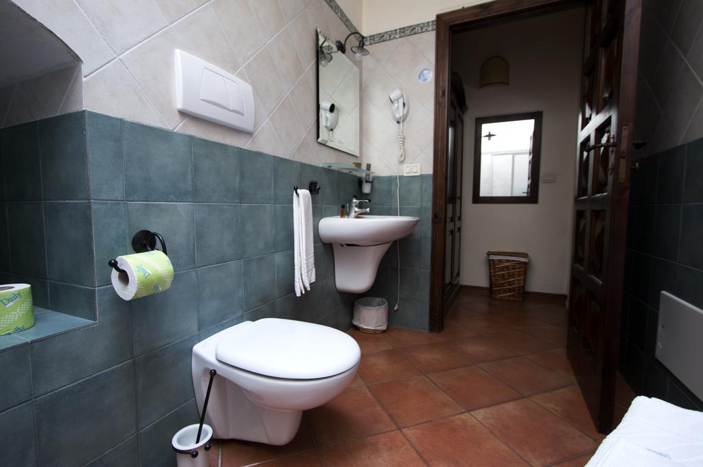 Le Case Di Sottovento Mola di Bari Bagian luar foto